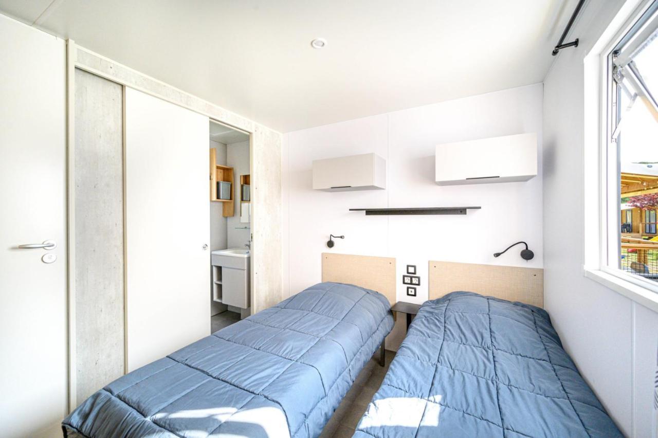 Le Camping Grand Cerf Hotel Gimouille Bagian luar foto