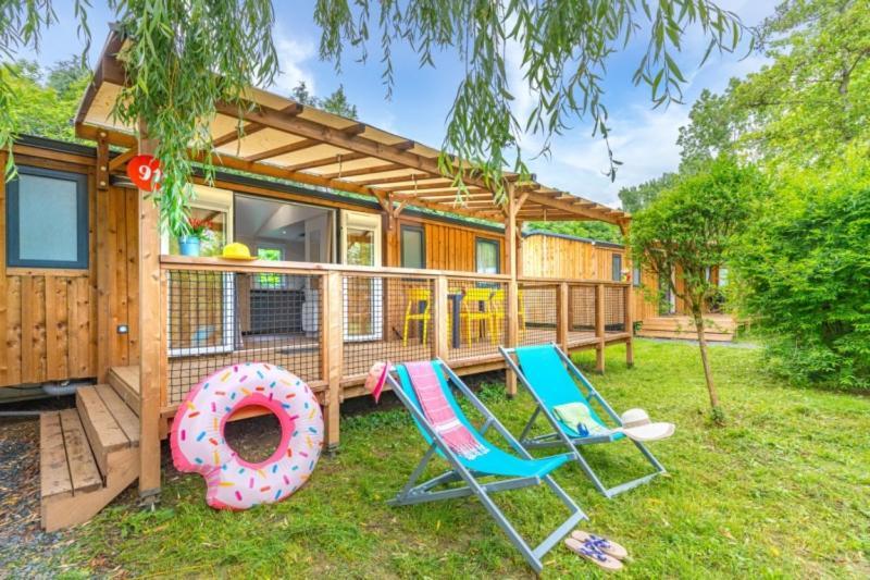 Le Camping Grand Cerf Hotel Gimouille Bagian luar foto