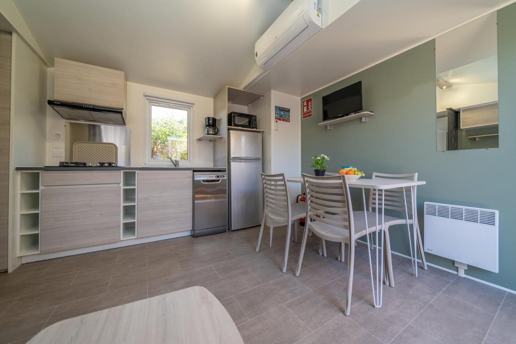 Le Camping Grand Cerf Hotel Gimouille Bagian luar foto