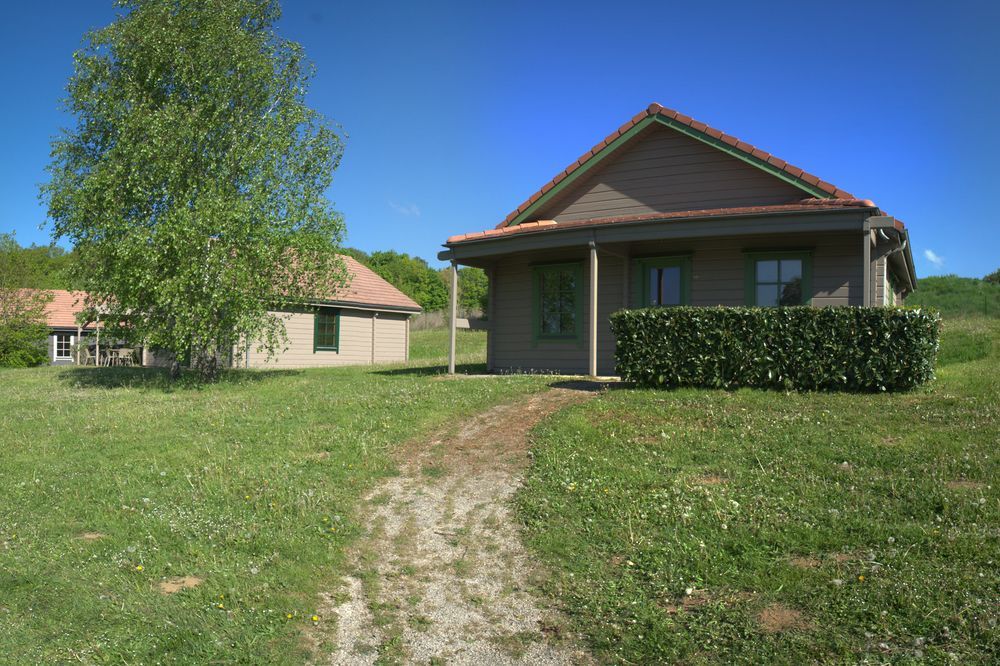 Le Camping Grand Cerf Hotel Gimouille Bagian luar foto