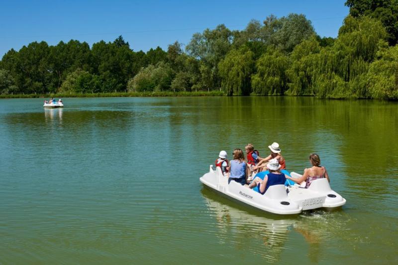 Le Camping Grand Cerf Hotel Gimouille Bagian luar foto